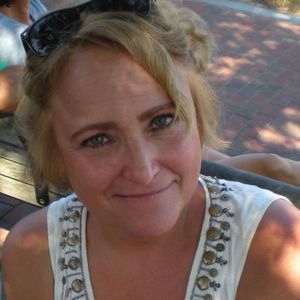 Meet your Posher, Jeanne