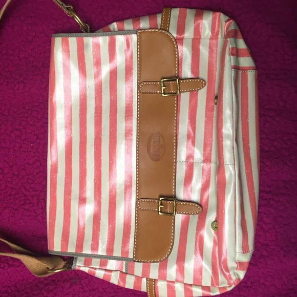 Fossil Messenger Bag.