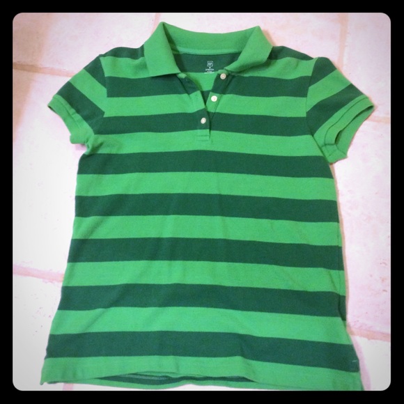 Classic Gap women's polo