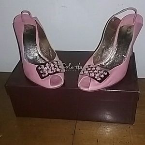 Cole Haan Elmira.Pump