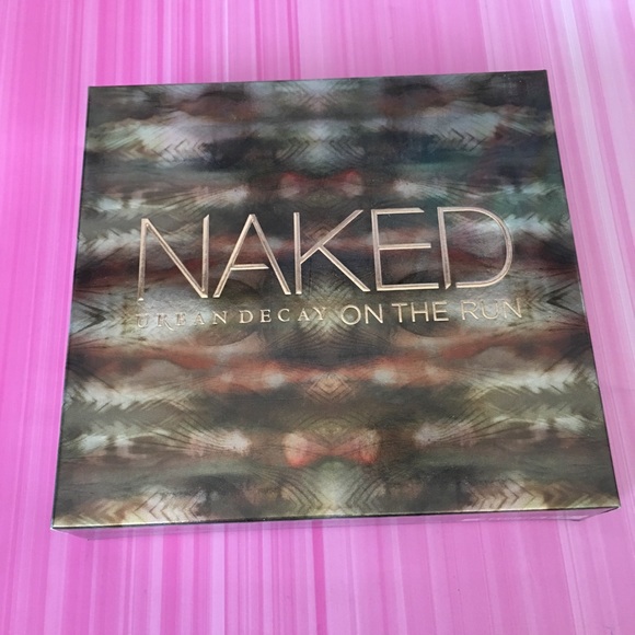 Urban Decay Naked on the Run Palette brand new - Picture 1 of 4