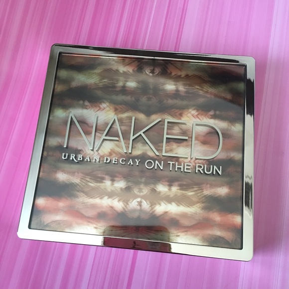 Urban Decay Naked on the Run Palette brand new - Picture 2 of 4