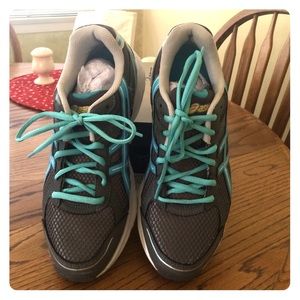 Asics gel running shoes