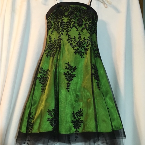 Lime green short prom dress - Picture 1 of 4