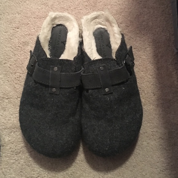 Dark grey wool American eagle clogs