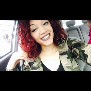 Meet your Posher, Breanna