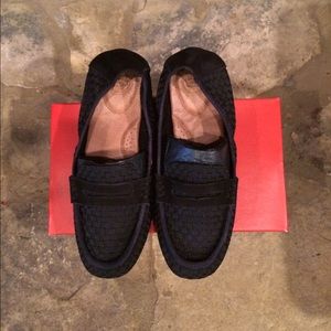 NIB Nurture Maddox  Penny Loafers in black size 7