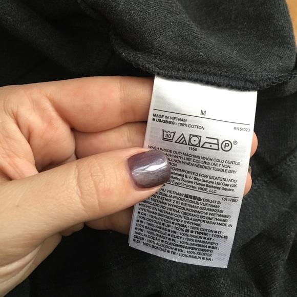 GAP Gray Peplum Top - Picture 4 of 4