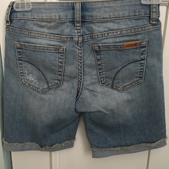Little girls jean shorts - Picture 2 of 3