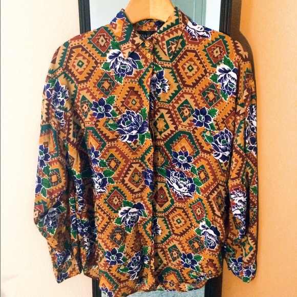 Blue rose retro shirt