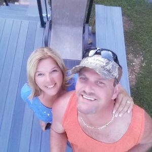 Meet your Posher, Dena