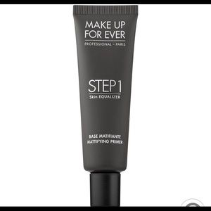 Makeup Forever Mattifying Primer