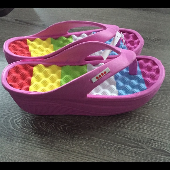 Pink Flip Flops! Closet closing sale