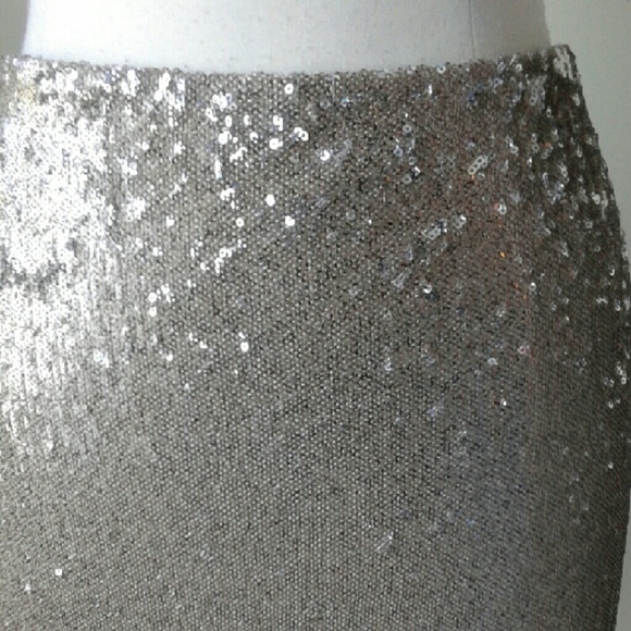 Champagne goldtone sequin stretch pencil skirt - Picture 3 of 4