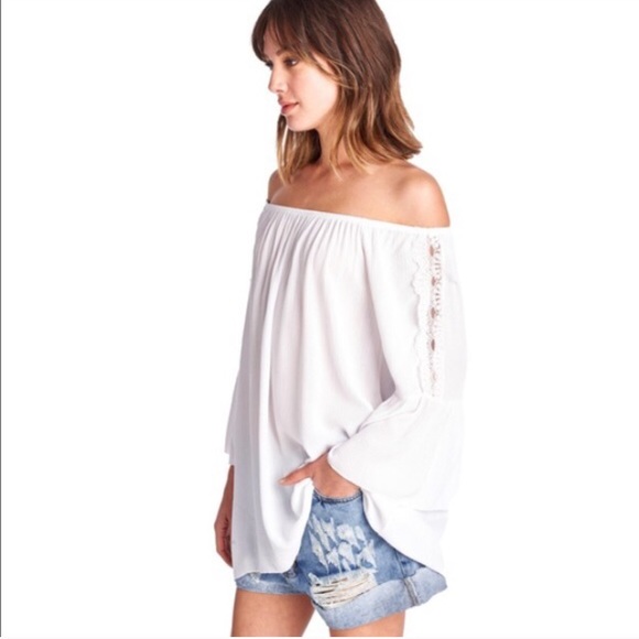 April Spirit Tops - 🎯Last One!🎯 Off Shoulder Bell Sleeve Top