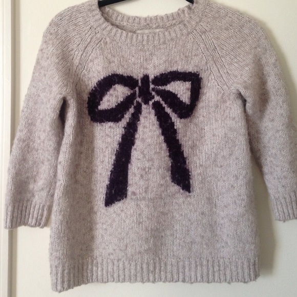 Loft bow sweater