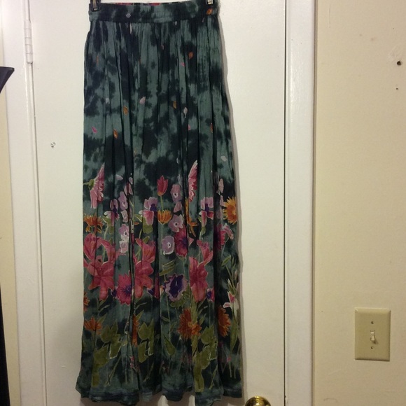 Venus Love Dresses & Skirts - Venus Love--100 percent cotton skirt