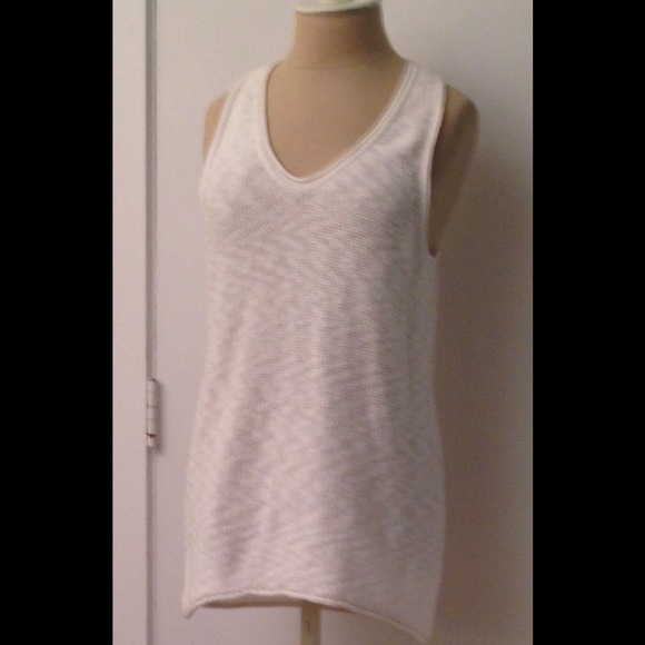 Athleta sleeveless knit top
