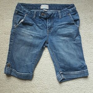 Aeoropostale bermuda jean shorts 7/8