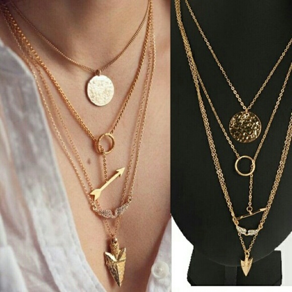 Multilayer irregular crusts gold pendant necklace