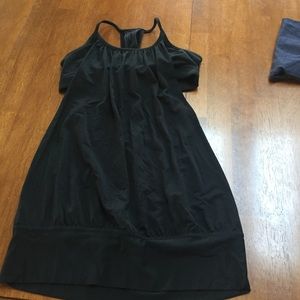 Lululemon tank with built in bra size 8