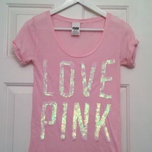 L💗VE PINK sequin tee
