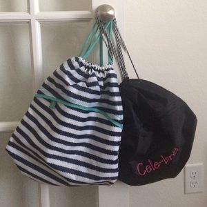 2 Thirty-one Cinch Sacs