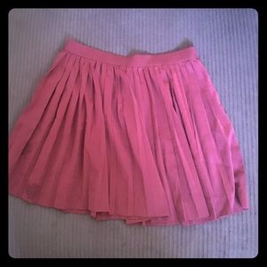 Maroon pleated skirt