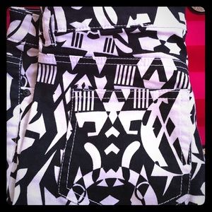 Skinny print pants