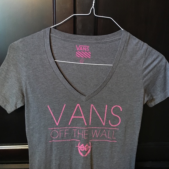 Vans V - Neck Tee
