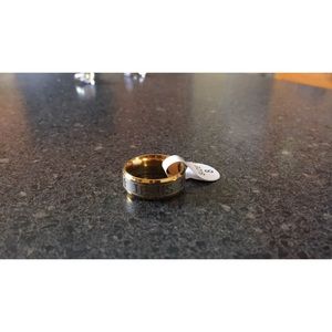 Jesus and Cross Ring Unisex (Size 8)