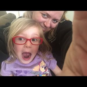 Meet your Posher, Becky