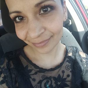 Meet your Posher, Nidia