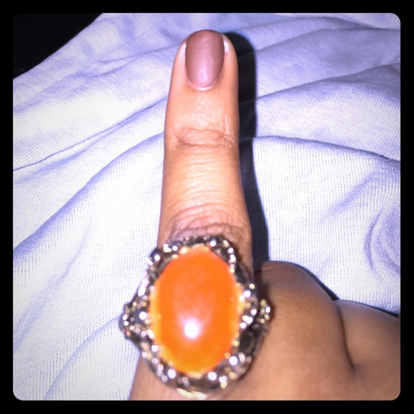 Orange stone ring🏮