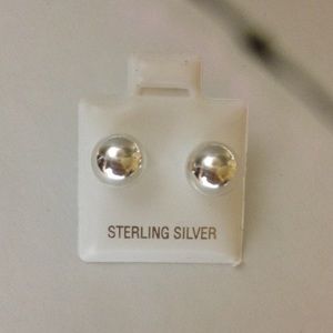 925 Sterling Silver Stud Earring