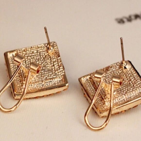 Fashion Statement Earrings Sparkling Rhinestone - Picture 2 of 2