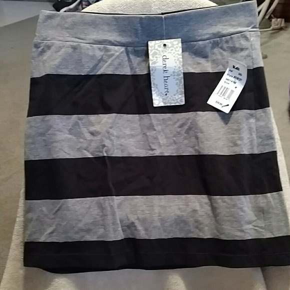 Black and grey stretch skirt