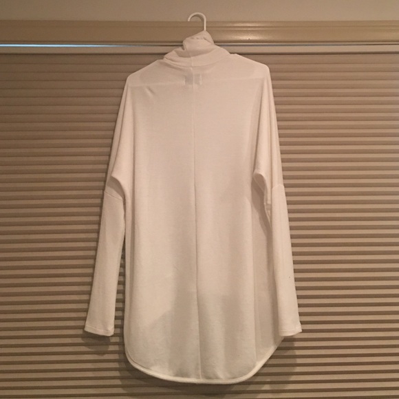 Sweater - Picture 2 of 3