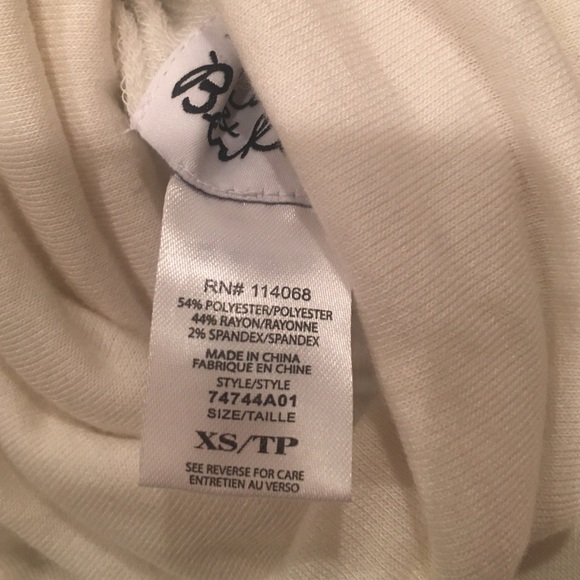 Sweater - Picture 3 of 3