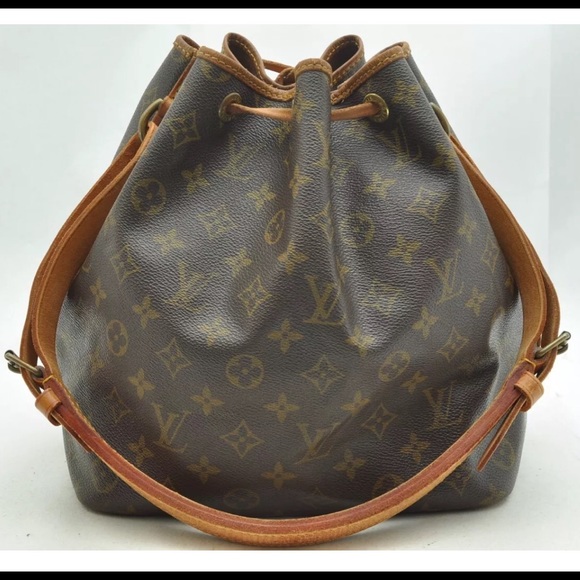SOLD🚫Authentic Louis Vuitton Petite Noe tote