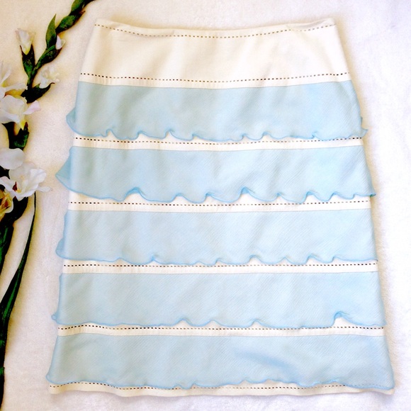 🔥3/$20🔥 CARLISLE Silk Chiffon Skirt - Picture 2 of 7