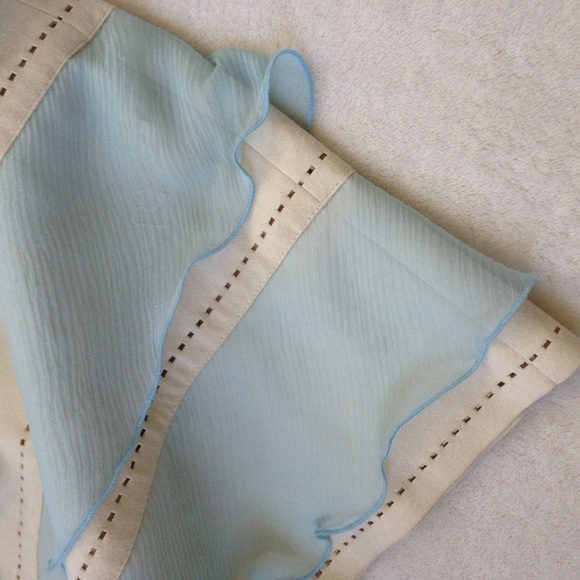 🔥3/$20🔥 CARLISLE Silk Chiffon Skirt - Picture 3 of 7