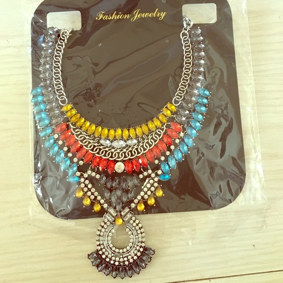 Statement necklace.