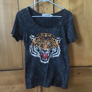 Tiger Graphic Tee