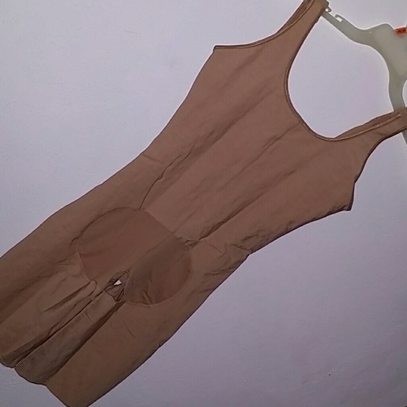 Full bodysuit shaper firm control. - Picture 3 of 4