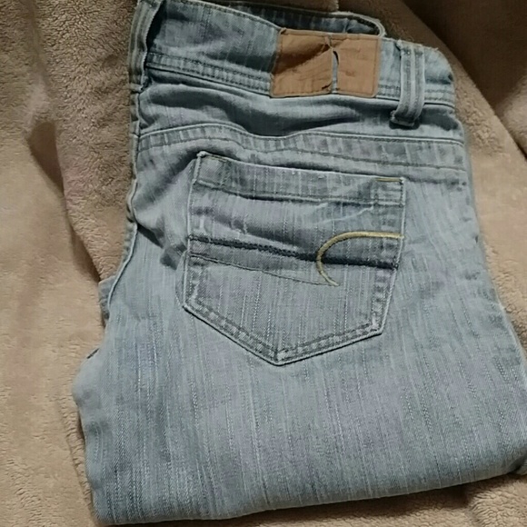 AE Jeans - Picture 2 of 3