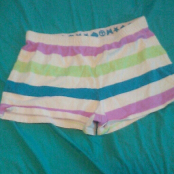 Striped shorts - Picture 1 of 2