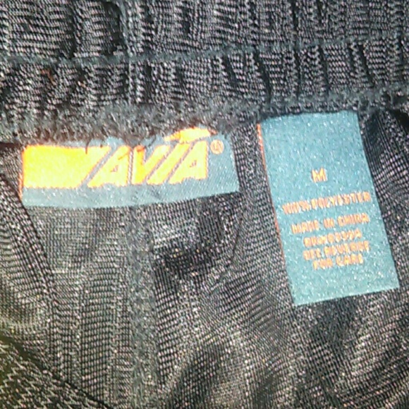 Basketball shorts - Picture 2 of 2