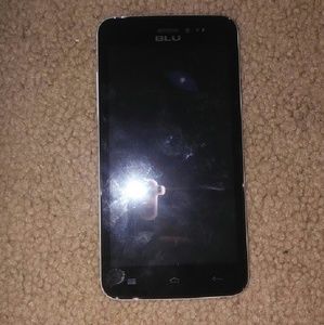 5.0 Touch Screen Blu Phone 4gb
