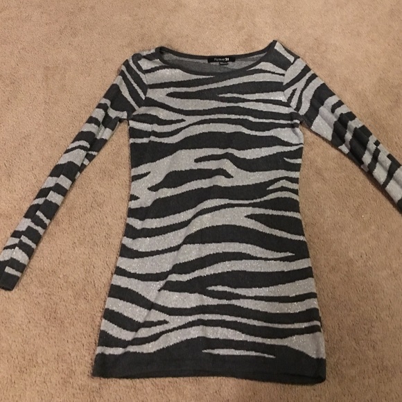 Forever 21 zebra sweater - Picture 1 of 1